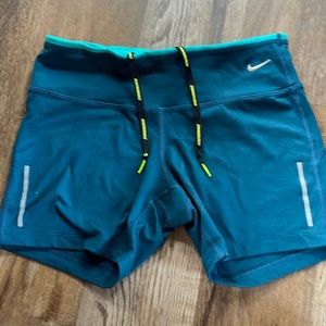 Nike reflective running tight shorts